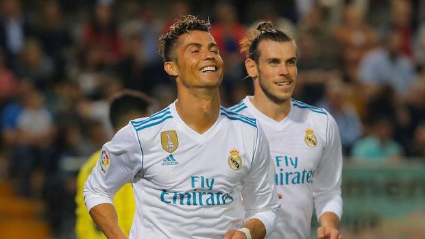  Cristiano Ronaldo dan Gareth Bale menjadi dua pemain bintang di Real Madrid. 