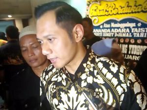 Datang Melayat, AHY Doakan Menantu Hatta Rajasa