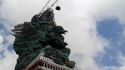 Foto: Patung GWK Sebentar Lagi Rampung!