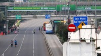 Biasanya warga berjubel di kawasan tersebut untuk memanfaatkan car free day.