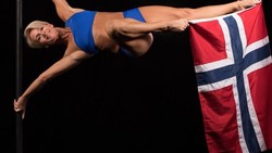 Human flag adalah gerakan olahraga kalistenik yang populer. Untuk bisa melakukannya dibutuhkan kekuatan otot tangan dan tubuh bagian atas yang prima.