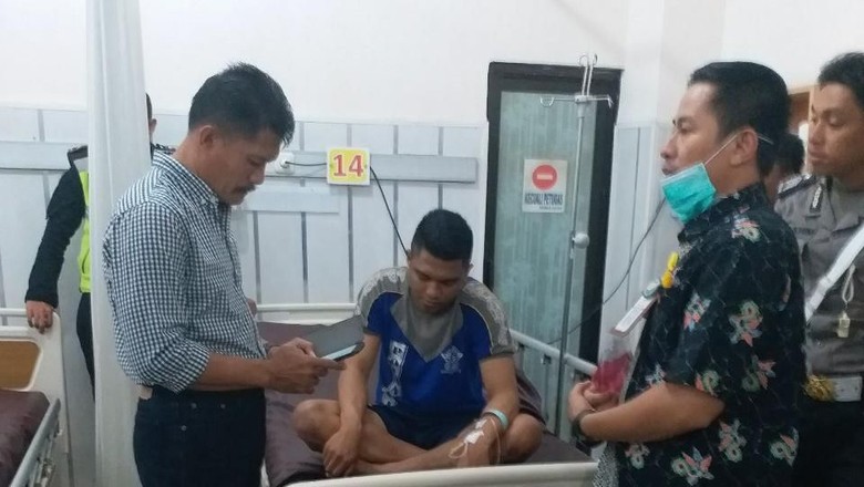 Jenguk Polantas Gowa yang Ditabrak Oknum TNI, Kodam Minta Maaf Jenguk Polantas Gowa yang Ditabrak Oknum TNI, Kodam Minta Maaf