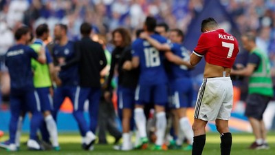 Alexis Sanchez Mati Kutu di Wembley