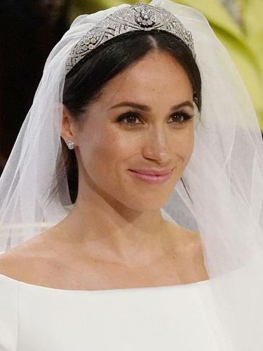 Gara-gara Meghan Markle, Tato Freckles Kini Jadi Tren