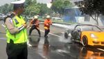 Ini Mobil Toyota MR2 Spyder yang Terbakar di Tol Slipi