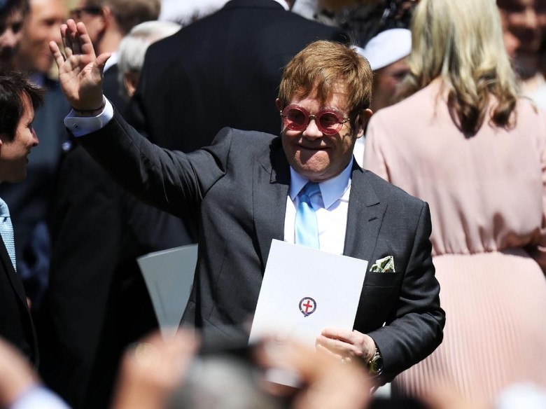 Elton John Dibayar Nyaris Rp 100 M untuk Bintangi Iklan Natal Elton John Dibayar Nyaris Rp 100 M untuk Bintangi Iklan Natal