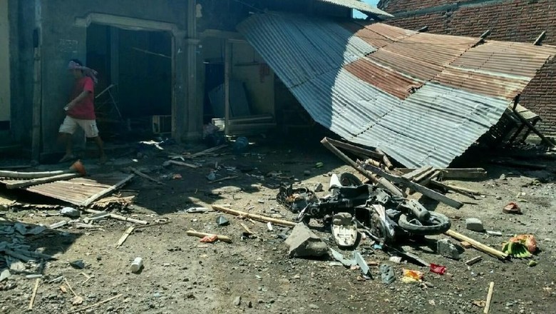 Komnas Perempuan Kecam Penyerangan ke Ahmadiyah di Lombok Komnas Perempuan Kecam Penyerangan ke Ahmadiyah di Lombok