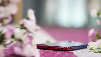 Baterai ponsel ini berkapasitas 3.450 mAh. Foto: Sina Mobile