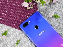 Tampilan Menawan Oppo R15 Nebula