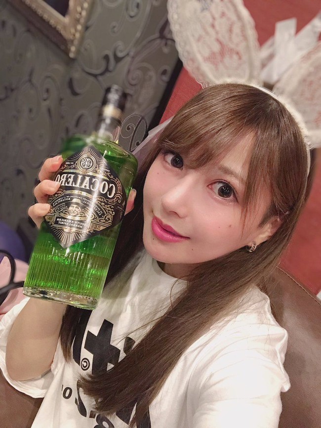 Itu tidak terlalu banyak sehingga aku bisa memperbaiki wajahku, membeli kepercayaan diri, katanya seperti dikutip SoraNews24. Foto: Twitter