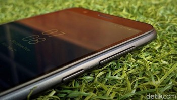 Ditenagai Snapdragon 425 berkecepatan 1,4 GHz dan GPU Adreno 308. Foto: Adi Fida Rahman/detikINET