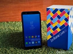 Unboxing Zenfone Live, Ponsel Layar Kekinian Harga Sejutaan
