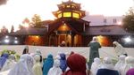 Potret Masjid dengan Nuansa Tionghoa di Indonesia