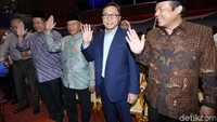 Zulkifli mengatakan, reformasi merupakan buah mahasiswa bersama tokoh-tokoh, salah satunya Amien Rais.