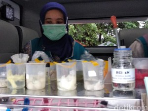 Cek Takjil di Pusdai Bandung, BBPOM Dapati Makanan Berformalin