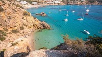 Sant Josep merupakan salah satu tempat favorit turis Eropa, karena tempat ini memiliki pantai di teluk-teluk yang cantik. (Santjosep.net Ibiza/ Facebook)