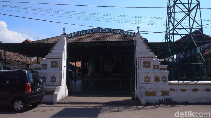 Wisata Ramadan di Cirebon: Masjid Keraton Kanoman