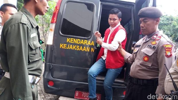  Bos First Travel Kiki Hasibuan menjalani sidang lanjutan dengan agenda pembacaan pembelaan (pleidoi) di PN Depok, Senin (21/5/2018)