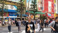 Kimmy tampak stylish di Akihabara (kimmyjayanti/Instagram)