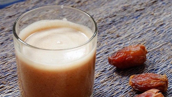 Air nabeez atau air rendaman kurma ternyata sudah banyak dikonsumsi masyarakat Indonesia. Mereka merasakan banyak manfaat dari meminumnya secara rutin.Foto: ilustrasi/thinkstock Air nabeez atau air rendaman kurma ternyata sudah banyak dikonsumsi masyarakat Indonesia. Mereka merasakan banyak manfaat dari meminumnya secara rutin.Foto: ilustrasi/thinkstock