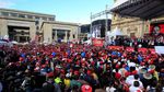 Foto: Kemeriahan Kampanye Terakhir Pilpres Kolombia