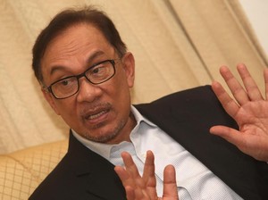Saksikan Blak blakan Anwar Ibrahim Pukul 12.00 WIB!