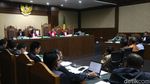 Paman dan Keponakan Bersaksi di Sidang Anang Sugiana