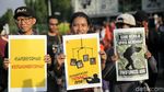 Aksi 20 Tahun Reformasi di Depan Istana