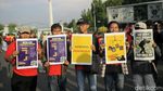 Aksi 20 Tahun Reformasi di Depan Istana