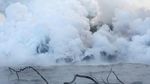 Saat Panasnya Lava Gunung Kilauea Bertemu Dinginnya Laut Pasifik