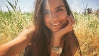Amine Gulse merupakan Miss Turki 2014. Tidak sedikit kaum adam yang dibuat terpesona oleh dara berumur 25 tahun ini (@gulseamine/Instagram)