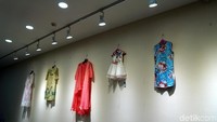 Ada juga baju-baju perempuan dengan model khas China lainnya. (Wahyu/detikTravel)