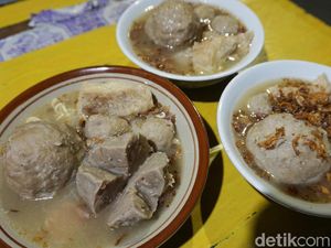 Tempat Makan Bakso Legendaris di Jakarta dan Tips Diet Meisya Siregar