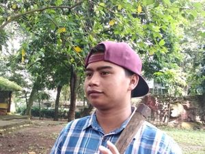 Pelempar Rokok ke Orang Utan Dihukum Menyapu Bunbin Bandung