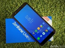 Unboxing Zenfone Live, Ponsel Layar Kekinian Harga Sejutaan
