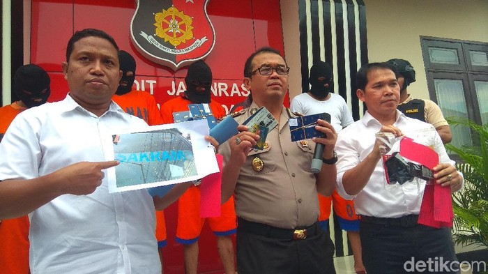 Sindikat Pungli Ini Diringkus, Palak Perusahaan Lewat ATM
