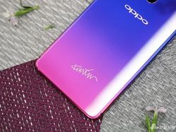 Tampilan Menawan Oppo R15 Nebula