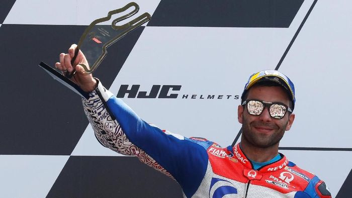 Danilo Petrucci finis kedua di MotoGP Prancis (Foto: Gonzalo Fuentes/Reuters) Danilo Petrucci finis kedua di MotoGP Prancis (Foto: Gonzalo Fuentes/Reuters)