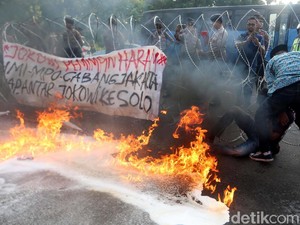 Demo HMI di Depan Istana Ricuh, 7 Orang Luka