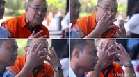 Detik-detik Asrun melakukan adegan cilukba.