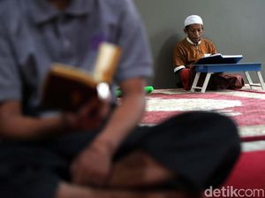 Tata Cara Itikaf: Niat, Syarat, Rukun dan Tempat Pelaksanaanya Lengkap