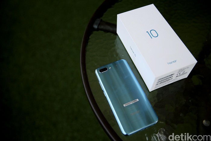 Honor 10. Foto: Muhammad Ridho Honor 10. Foto: Muhammad Ridho