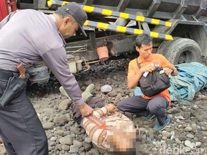Nahas, Warga Blitar Tewas Tertimpa Bak Truk