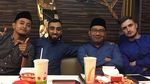 Begini Keseruan Fatih Seferagic Saat Makan Bareng Ridwan Kamil hingga Irwansyah