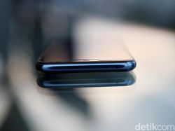 Unboxing Honor 10, Ponsel Gahar Pembunuh Flagship