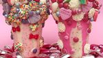 Ini Crazy Shake, Milkshake dengan Tumpukan Donat, Permen, hingga Kembang Api