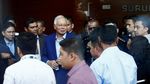 Senyum Najib Razak Saat Akan Ditanyai Komisi Antikorupsi