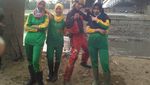 Aksi Naruto Bersih-bersih Bengawan Solo dan Tepis Pencitraan Hokage