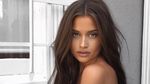 Foto: Liburannya Pacar Baru Brooklyn Beckham yang Seksi