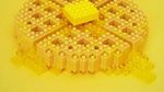 Keren! Ramen hingga Sepotong Kue Ini Terbuat dari Nanoblock